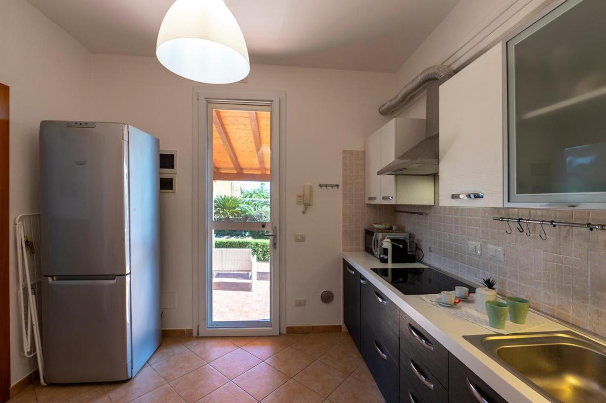 Villa Plumeria Campofelice Di Roccella Exterior foto
